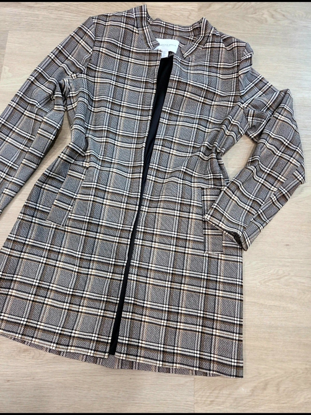 Carolina Belle Plaid Open-Front Trench in Brown and Cream